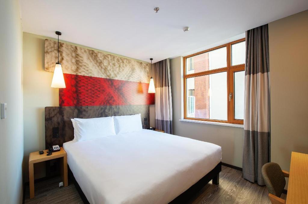 Ji Hotel Shanghai Hongqiao Gubei Fortune Center Kültér fotó